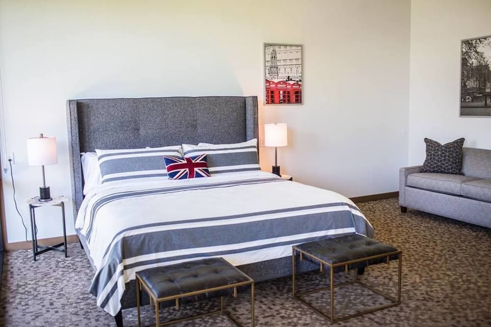 Okoboji Commons Hotel Екстер'єр фото